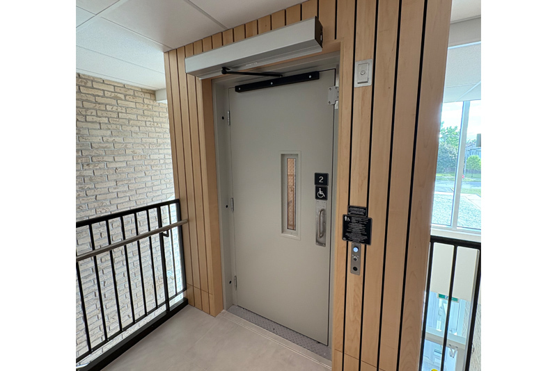 Showing with Auto Operator