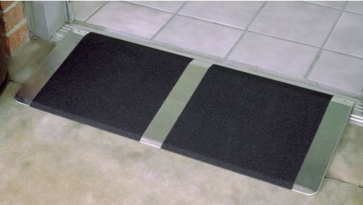 Fixed Threshold Ramp, 2" - 4" Rise, 32"W x 24"L